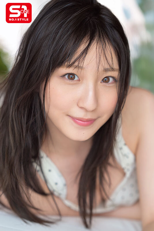 清楚な美女からスタートや!