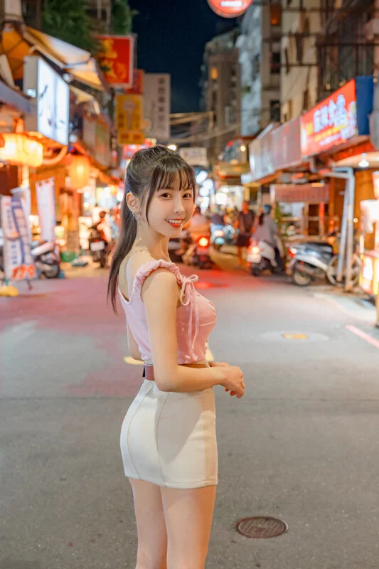 ミニスカ姿堪らん！