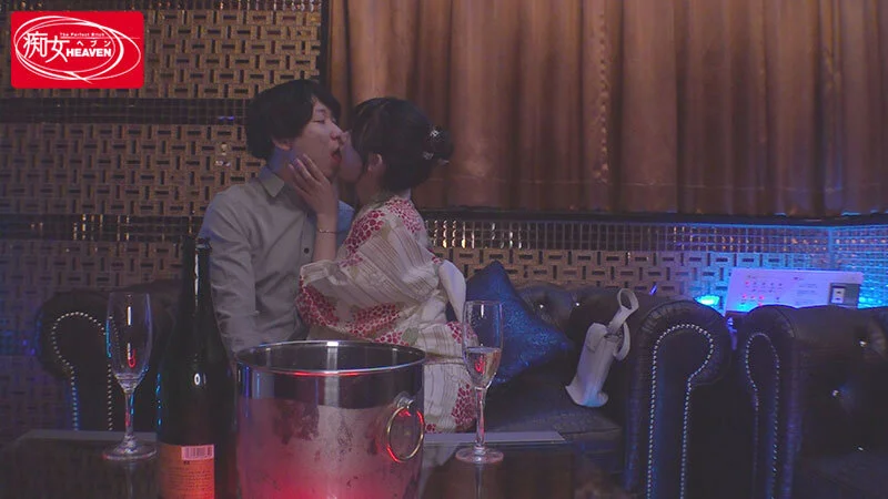 浴衣姿でベロキス！