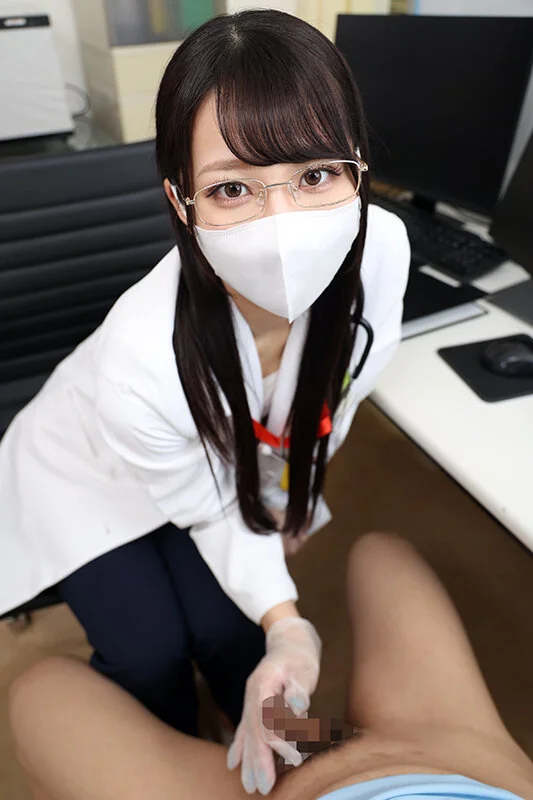 マスク美人に手コキされる！