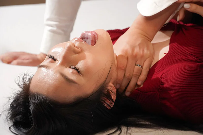 首締めセックス！