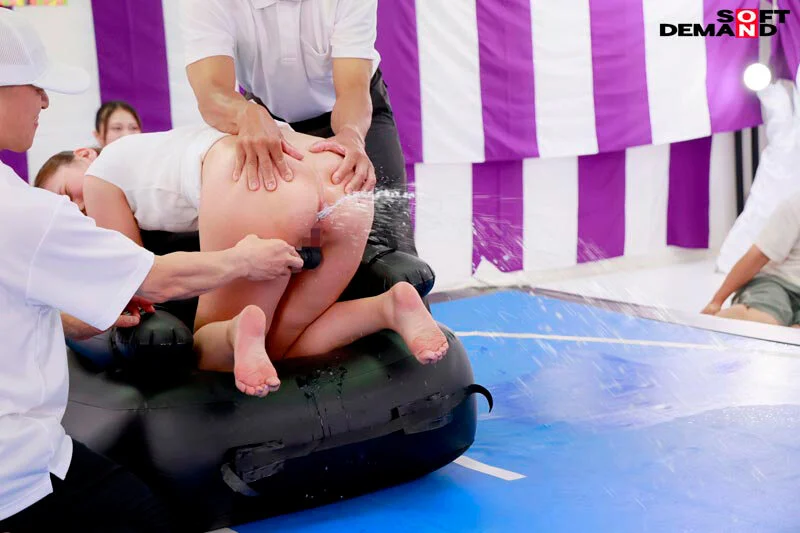 牛乳浣腸噴射！