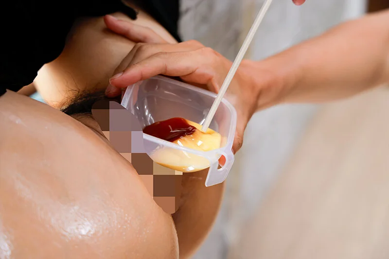 マンコにプリン！？