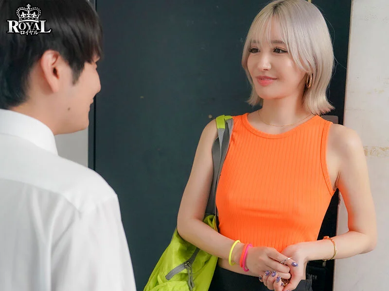 ノースリーブにノーブラ！