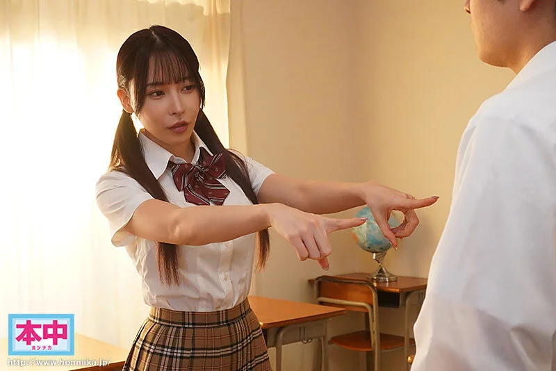 エッチな女子校生！