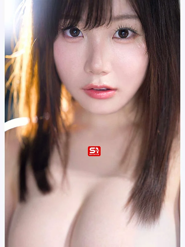 エッチな谷間！