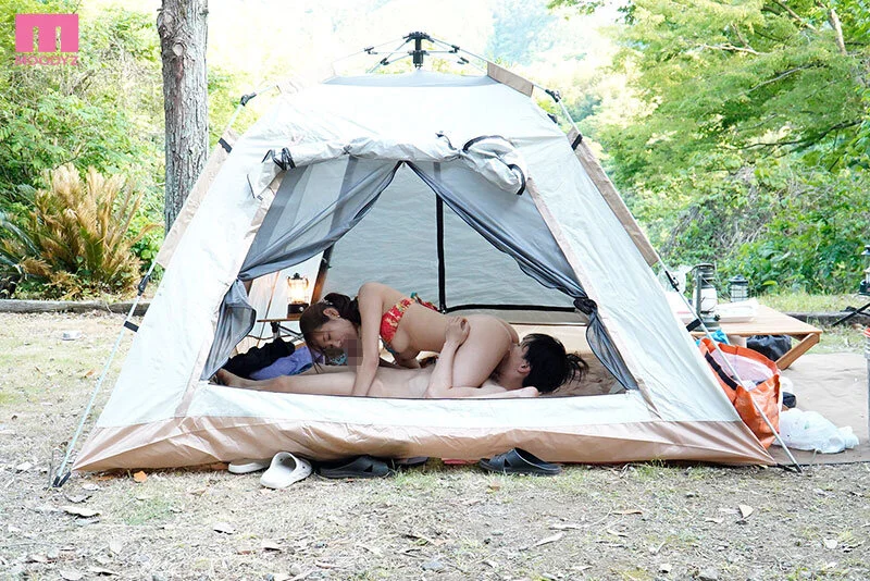 テントでシックスナイン！